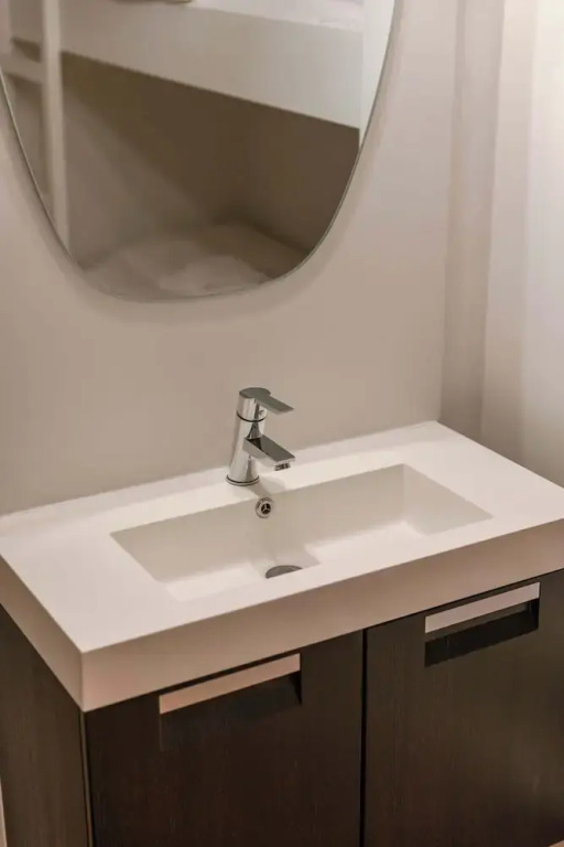 Huswell - Bright Stylish Apartment Near Beach wi