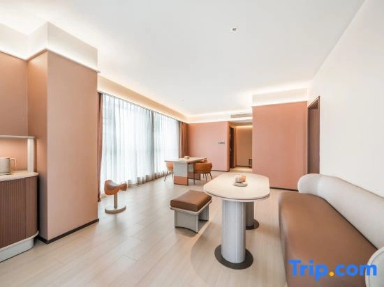 Orange Hotel (Hangzhou Linping People's Avenue)