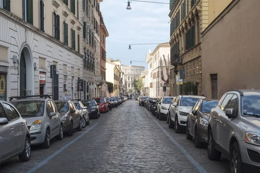Colosseo & Colle Oppio Cozy Apartment