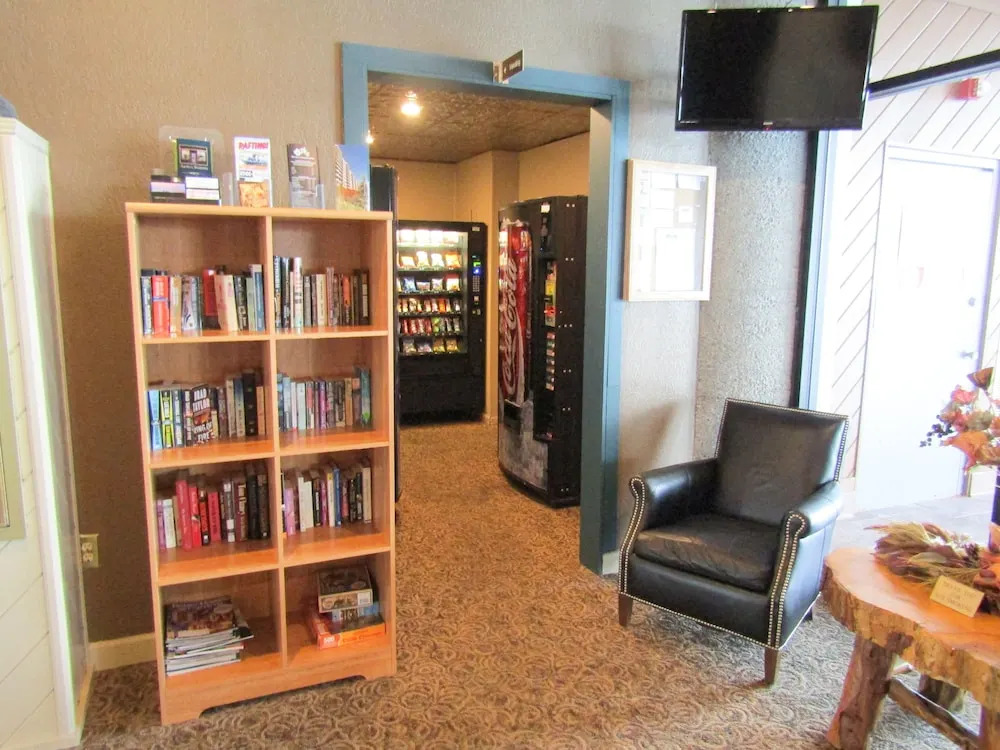 Sugar Top 2217 - 2 Br Condo