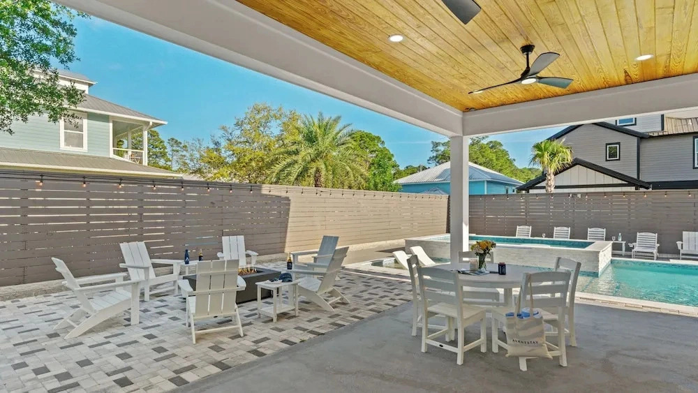 Woodland Shores by Avantstay Sleeps 22 Massive Pool + Spa Golf Cart + Game Room + BBQ Near Seaside