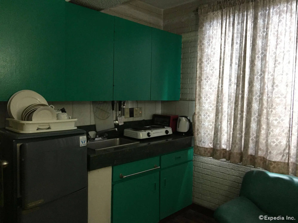 RedDoorz at Broadway Court Apartelle Quezon City