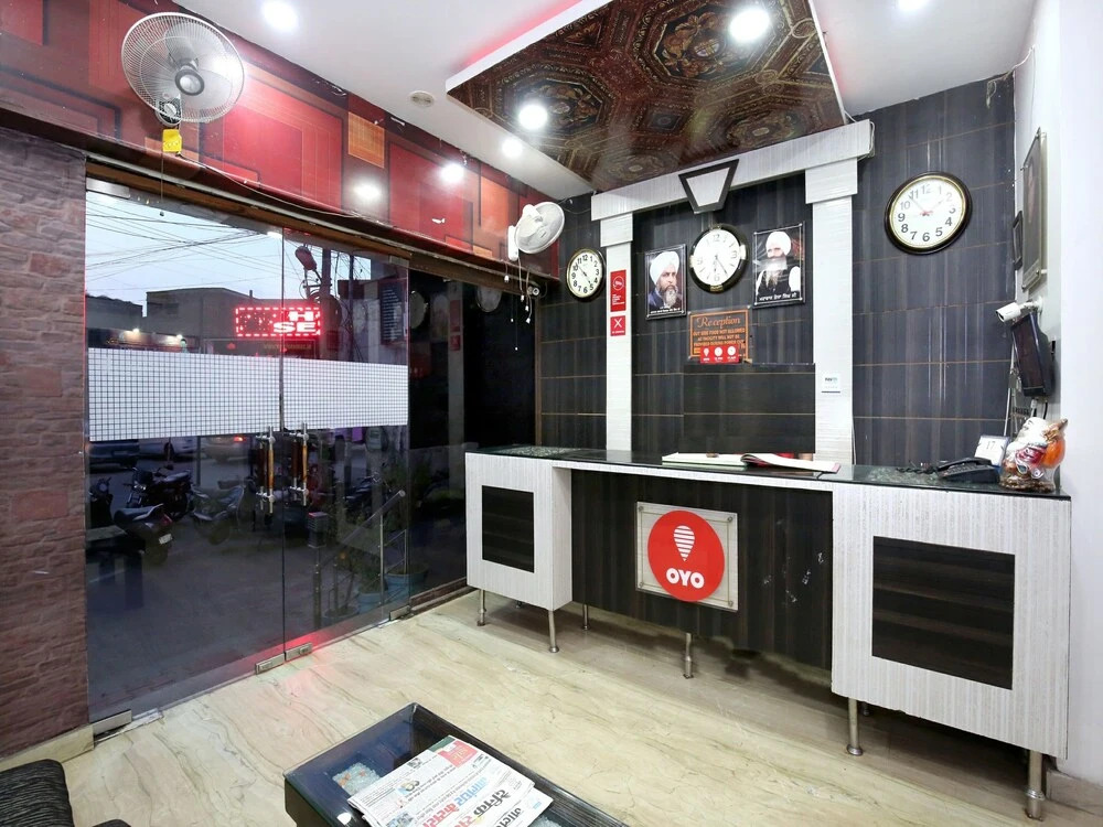 OYO 1357 Hotel Midland