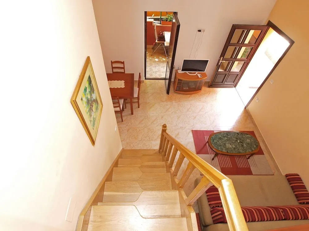 Apartment 730