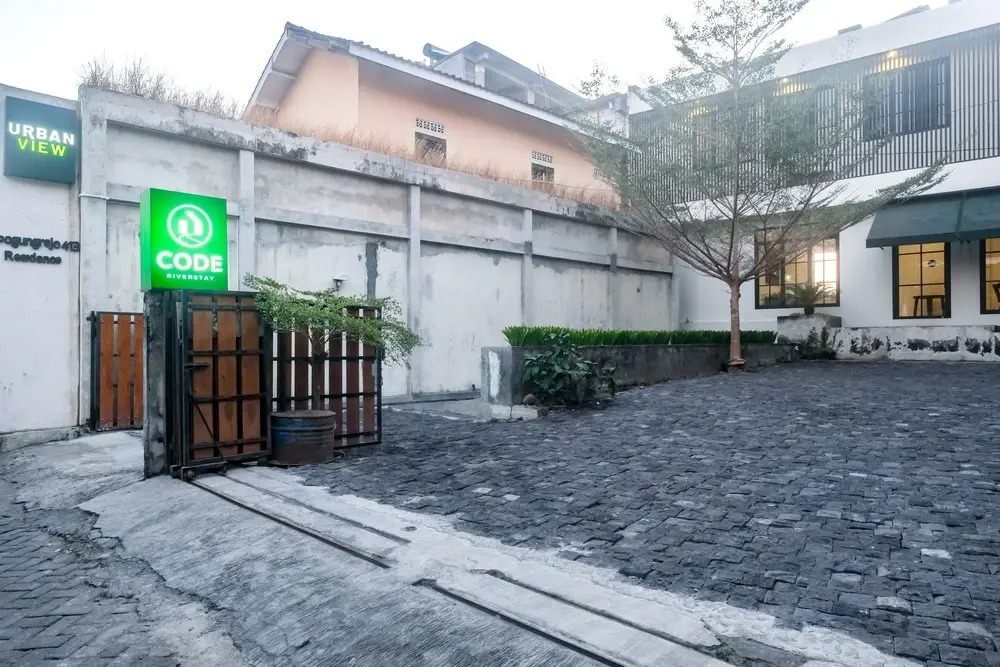 Urbanview Code Riverstay Yogyakarta