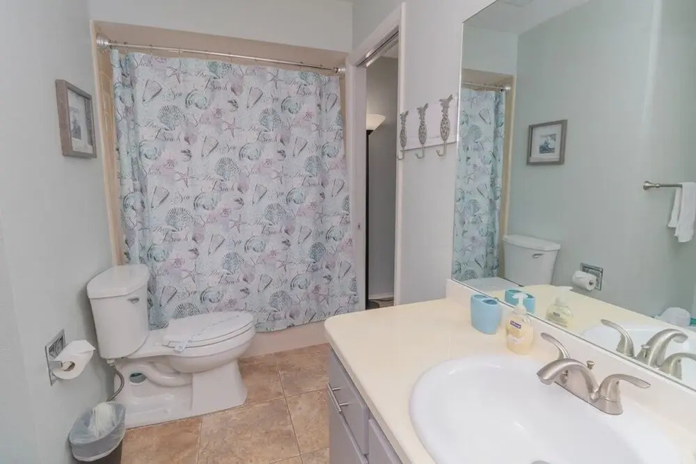 Sea Salt Retreat Pool Home 5 Miles From The Beach 3 Bedroom Home by Redawning