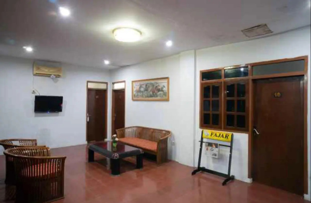 New Valentino Hotel Makassar RedPartner
