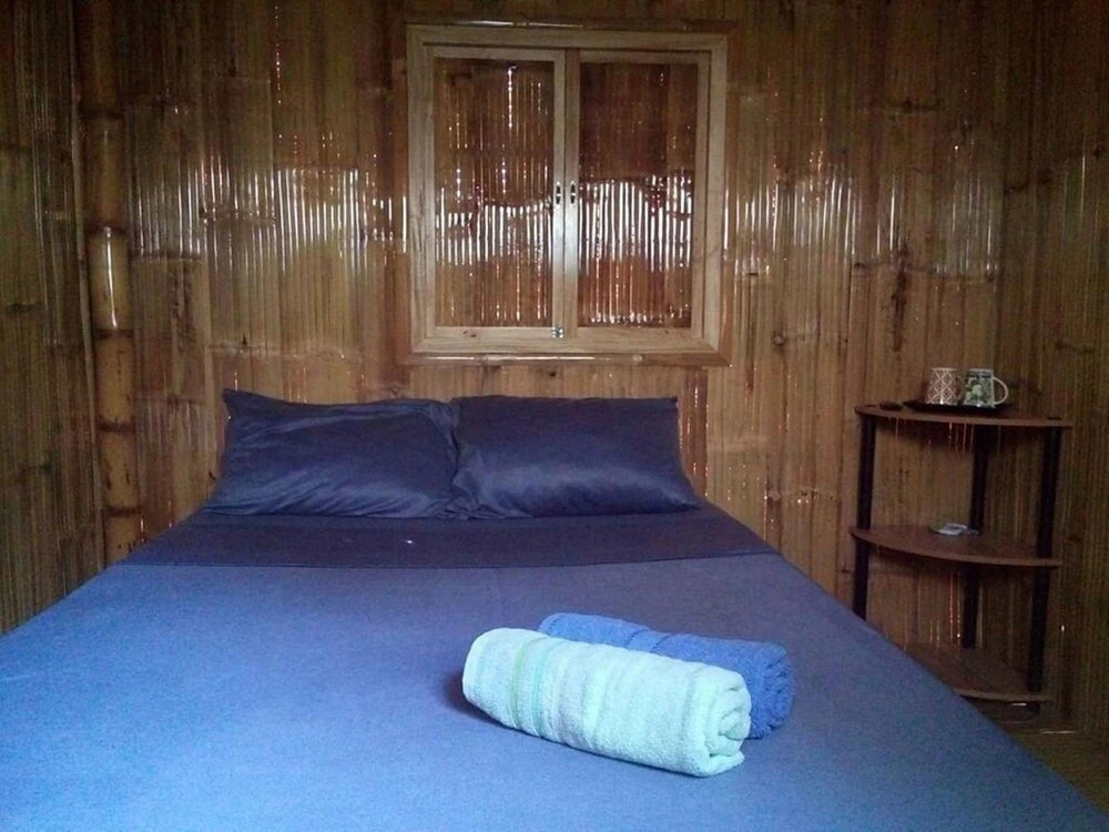 AivyMaes Divers Resort