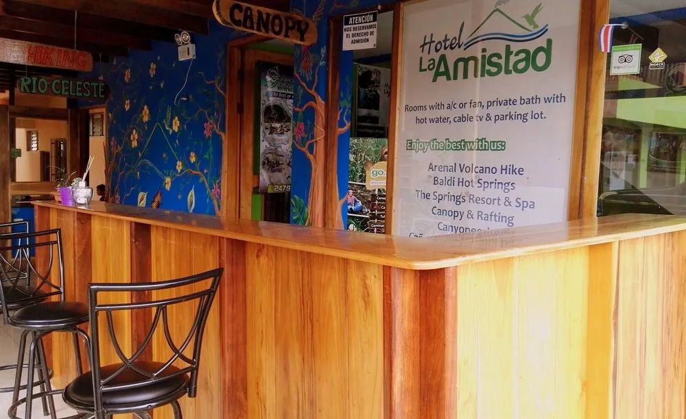 Hotel La Amistad - Hostel