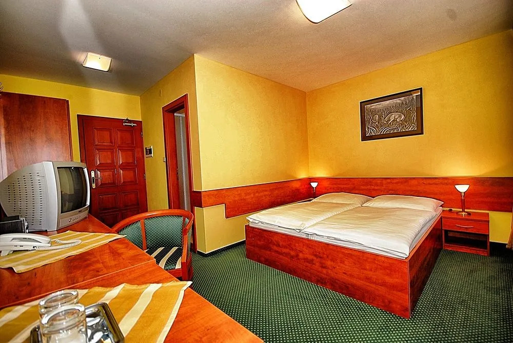 Hotel Polovnik