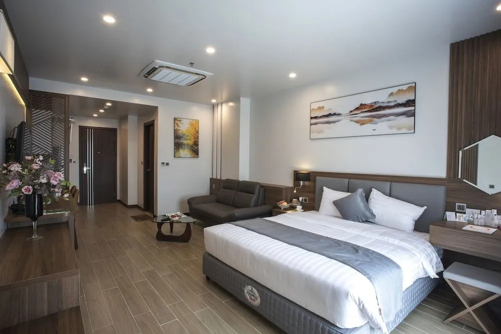 ZEN RIVERSIDE HOTEL & RESIDENCES