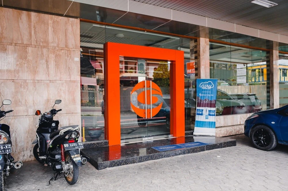 RedDoorz Plus @ AP Pettarani