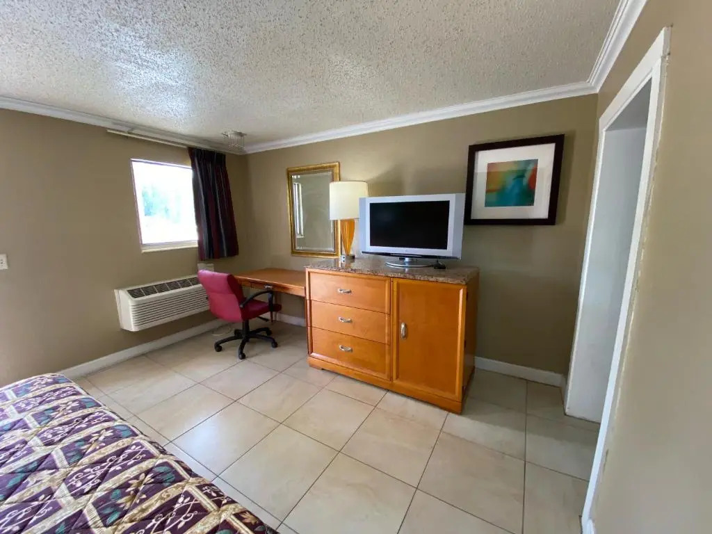 Economy Inn