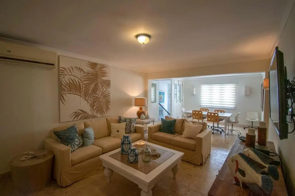 Luxury Golf-front Villa With Golf Cart Close to the Beach in Exclusive Resort