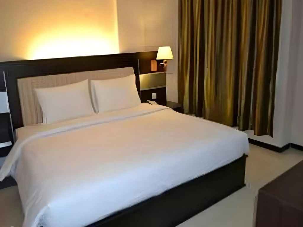 Zahra Syariah Hotel