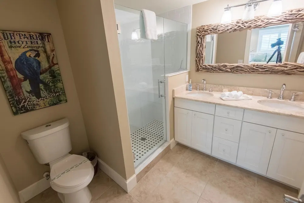 Sunshine Reef Apartment 4