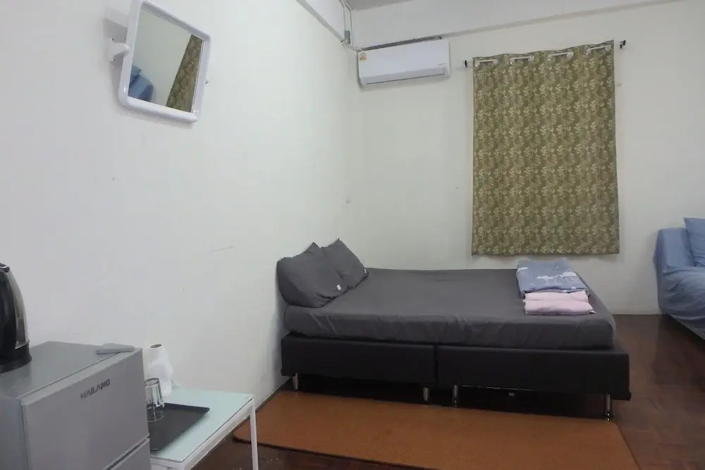 Rama 3 Sunrise Hostel