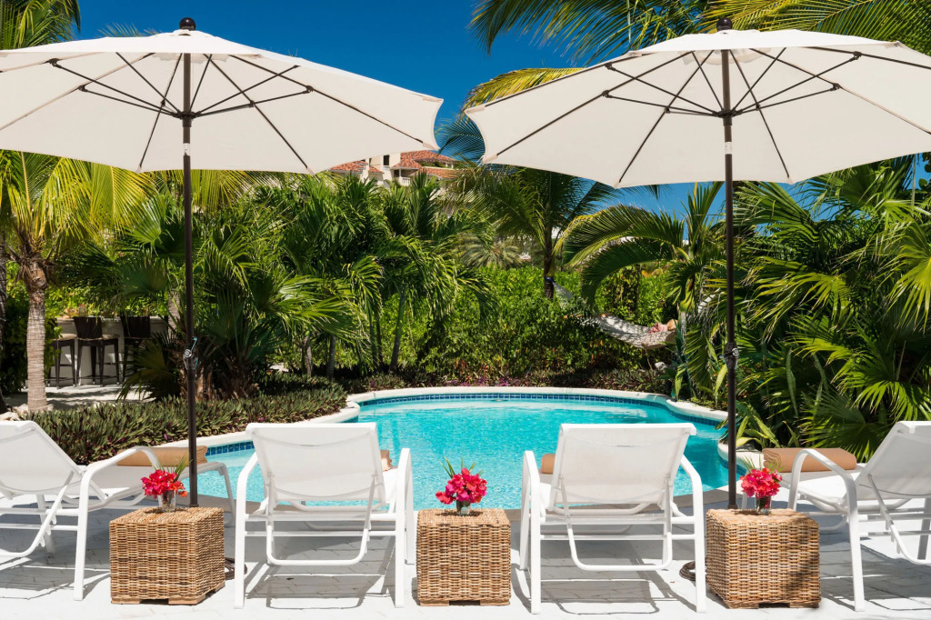 The Oasis at Grace Bay