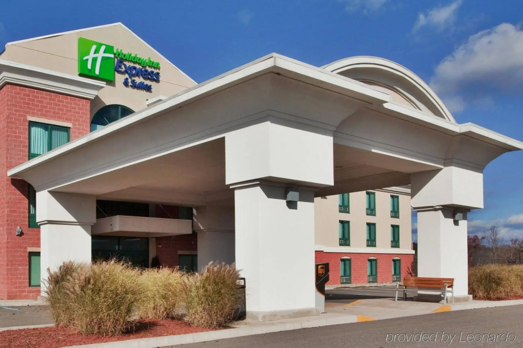Holiday Inn Express Hotel & Suites Drums-Hazelton by IHG