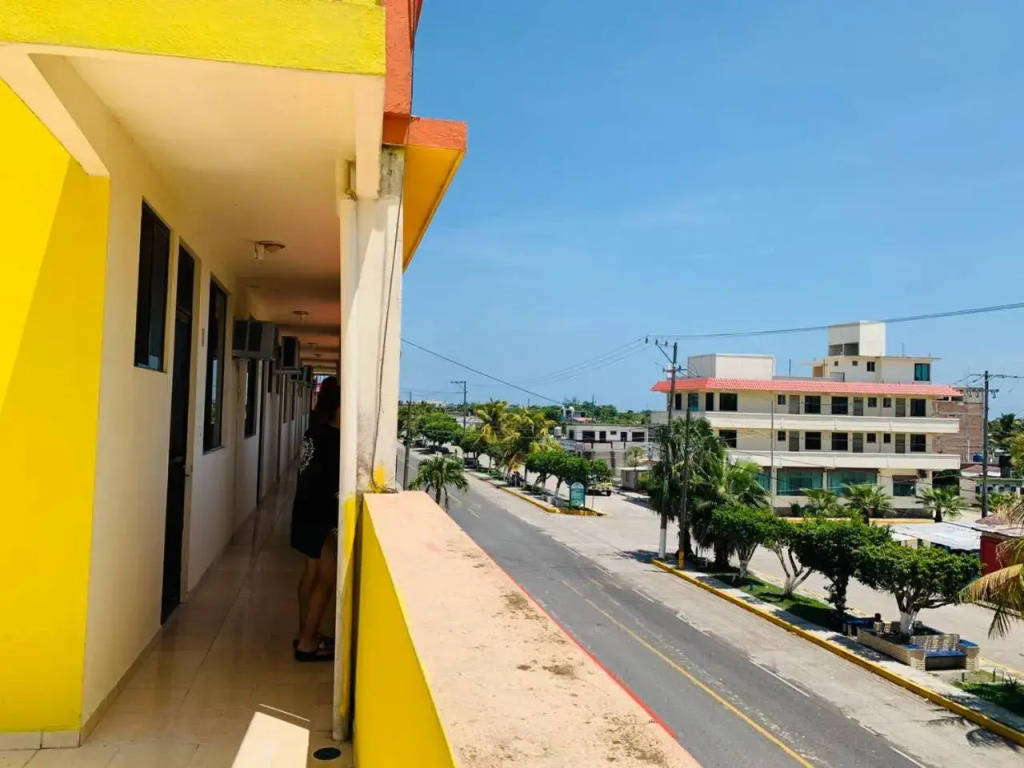 Hotel Sociedad y Maristas