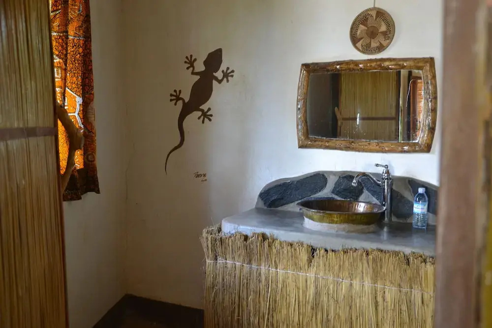 Hornbill Bush Lodge
