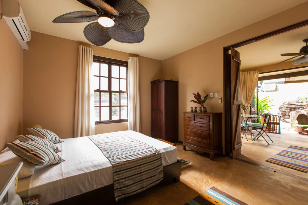 Villas des Alizes Beachfront Suites