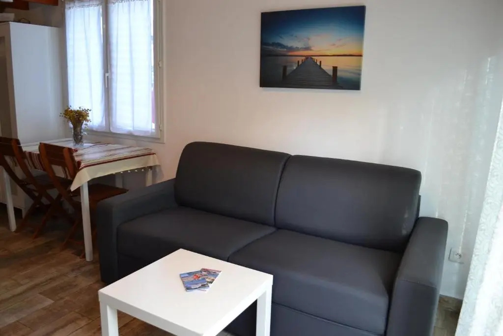 2KM DE LA PLAGE-JARDIN-WiFi-PARKING-DRAPS ET SERVIETTES