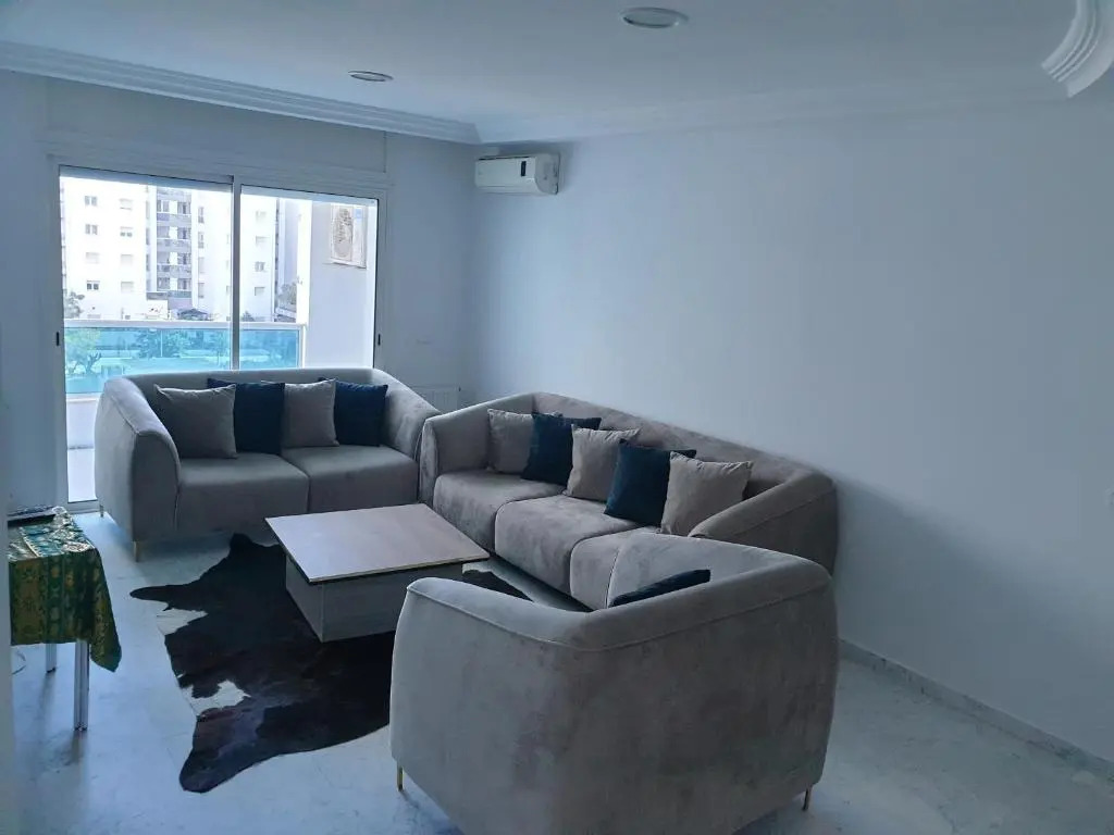 Bright two bedroom apartment Lac2 Tunis Tunisia