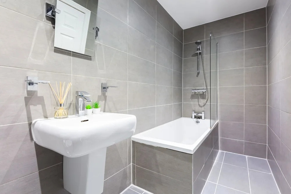Chic Three Bed Shoreditch Gem Sleeps 8 A2