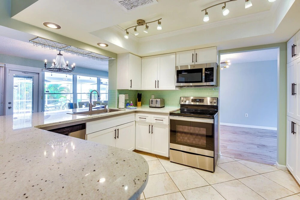 6 Mi to Beach: Bradenton Home w/ Private Pool