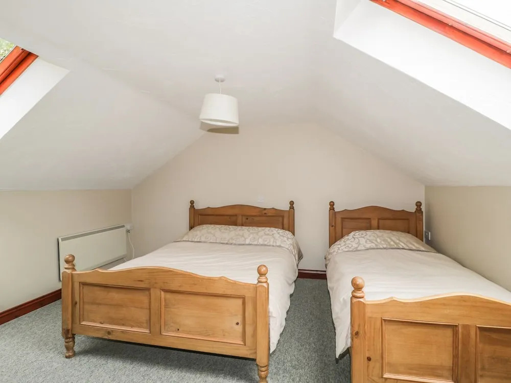 Cottage 4