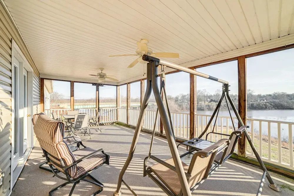 Walk to Ohio River: Golconda Home w/ Water Views!