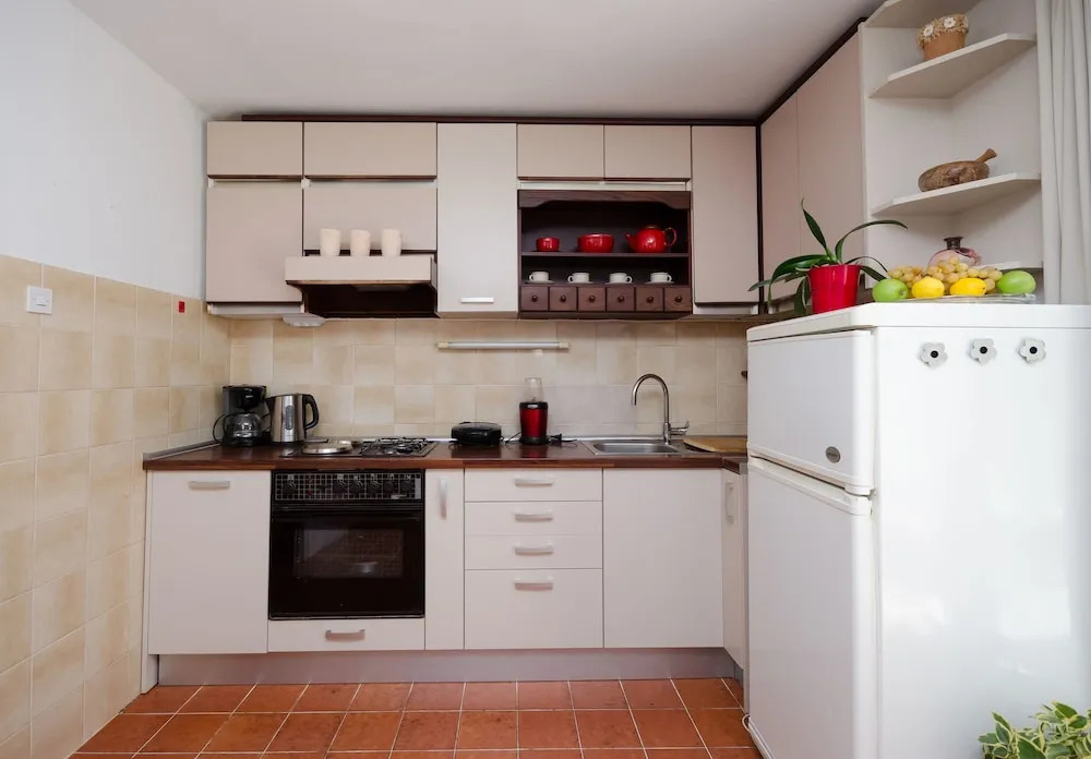 Apartments Snjezana
