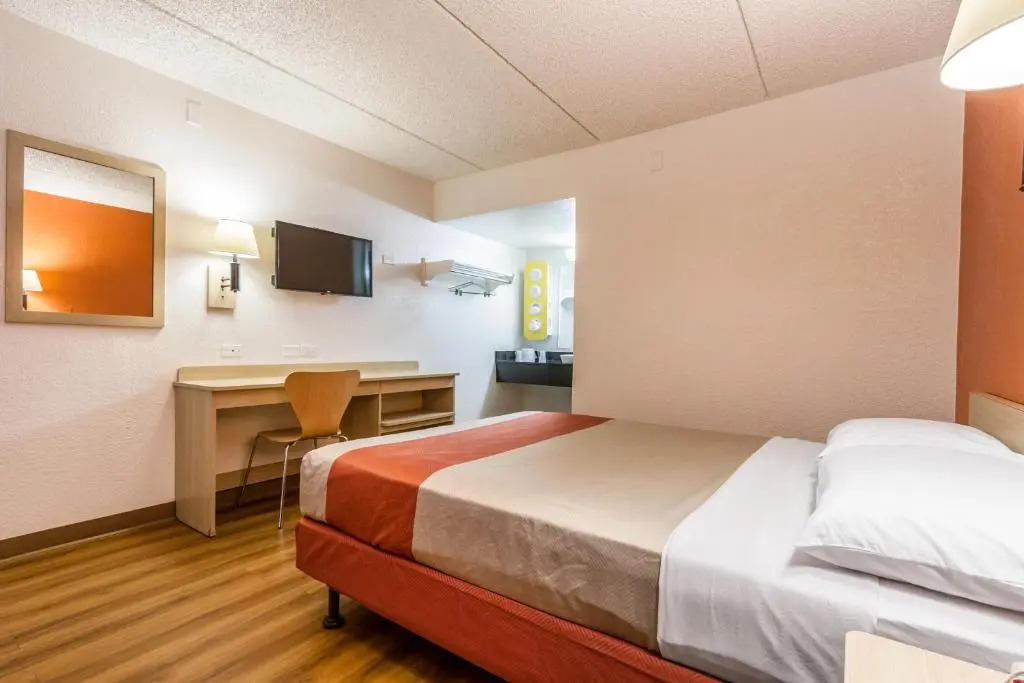Motel 6 Tempe, AZ Phoenix Airport Priest Dr
