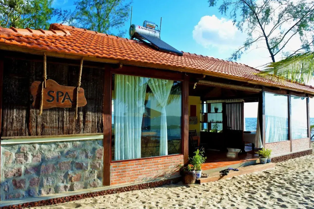 Mövenpick Resort Waverly Phu Quoc