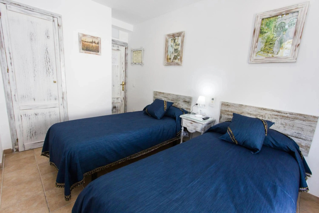 Hostal Y Habitaciones La Estrella