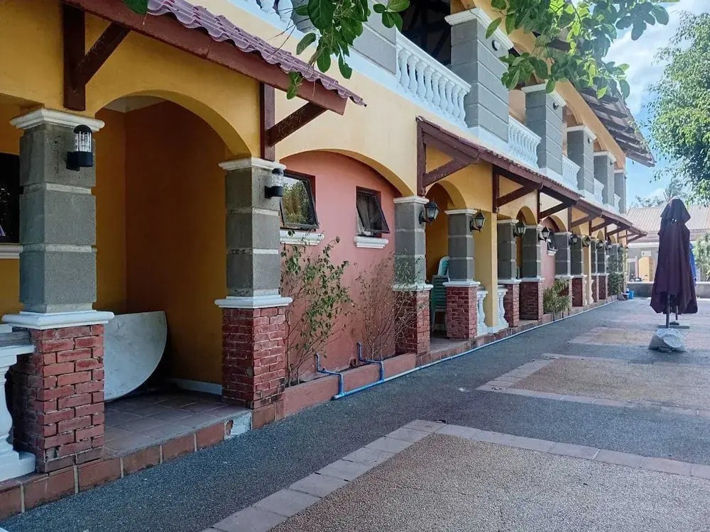 Hotel O Leonor Beach and Resort
