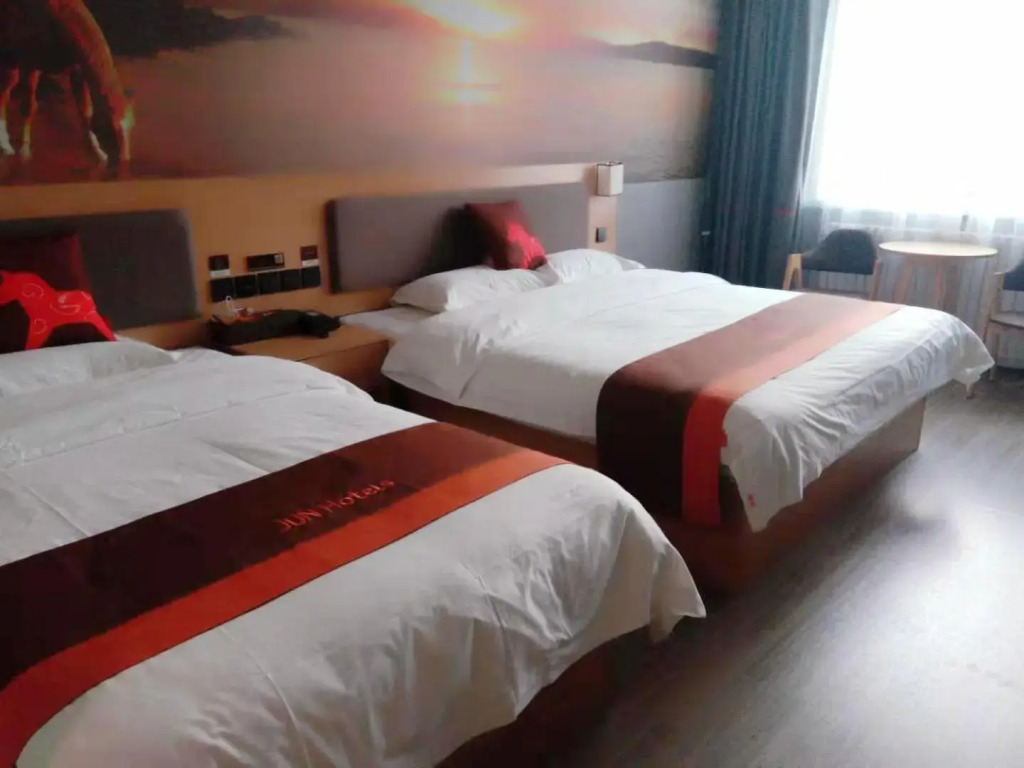 JUN Hotels Hebei Hengshui Renmin Road 13 Middle School