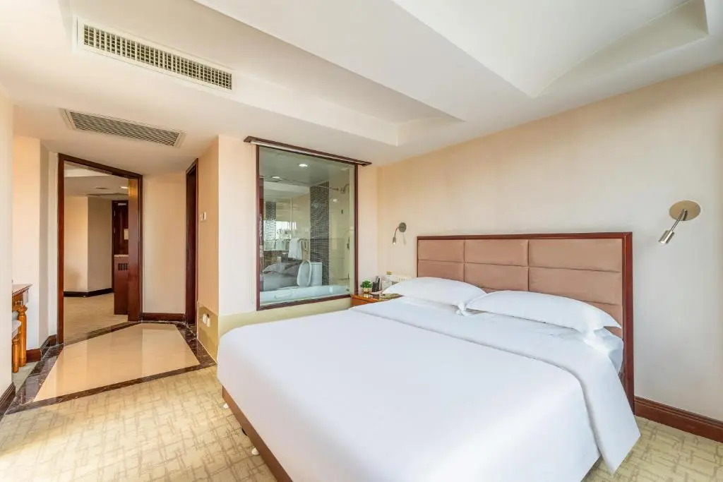Baoding Zhong Yin Hotel