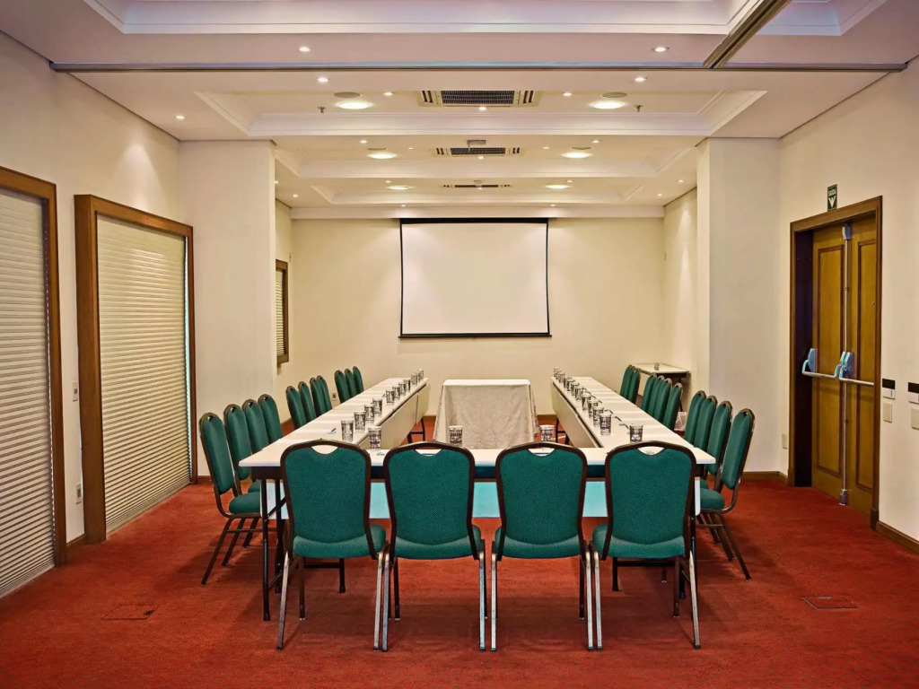 Hotel Cassino Tower Campinas Cambuí By Nacional Inn