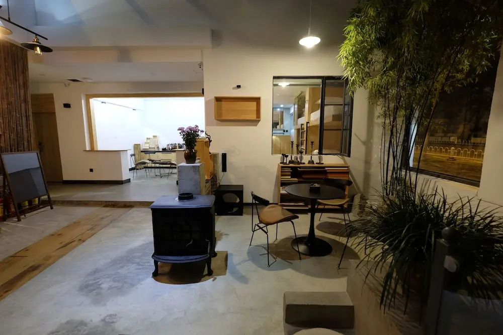 DaLi Villa Stanti Youth Travelling Hotel