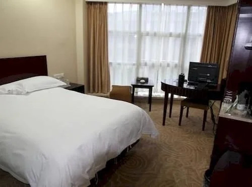Overseas Chinese Hotel