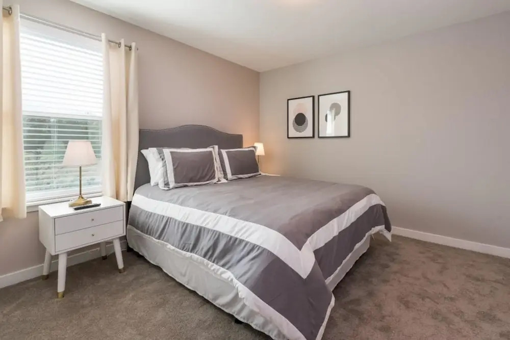 Wonderful Townhomes With Four Bedrooms Close to Disney