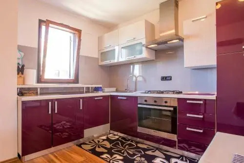 Apartments Suki 37
