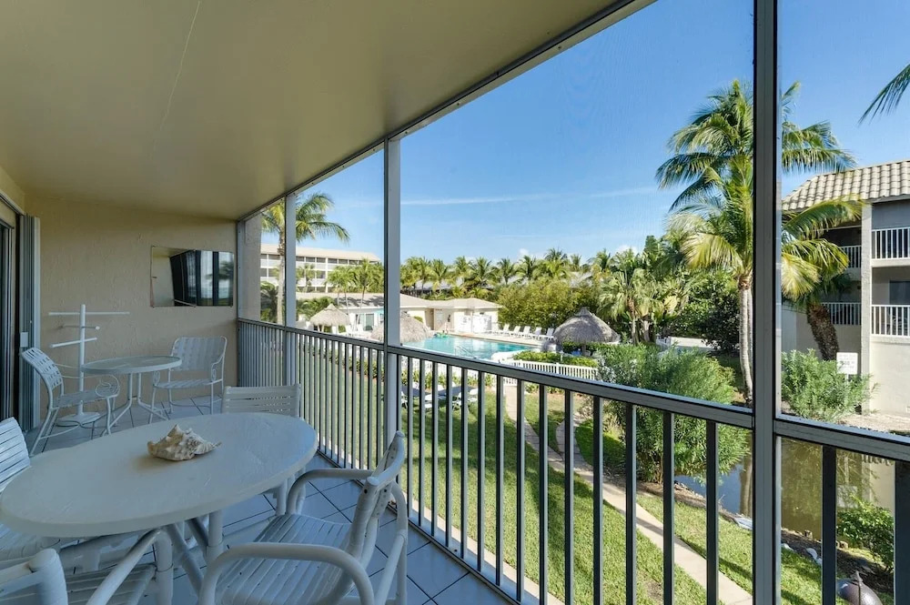 Sanibel Siesta on the Beach Unit 304 2 Bedrooms 2 Bathrooms Condo