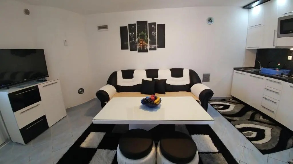 Apartments Ayla