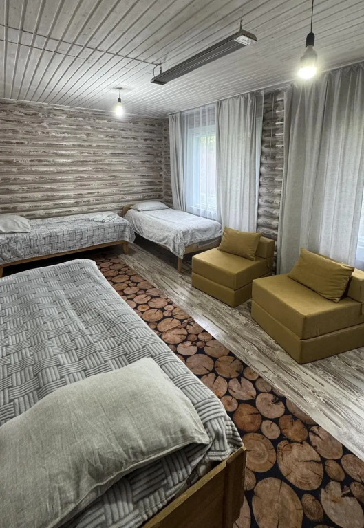 Номера в доме в стиле Art House