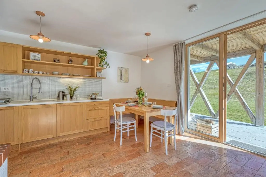 House On The Hill Wellness Chalet