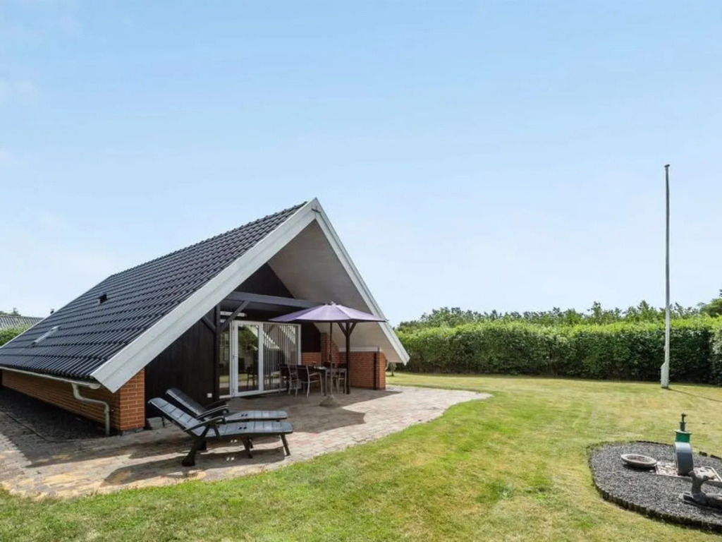 "Earline" - 7km from the sea in Western Jutland