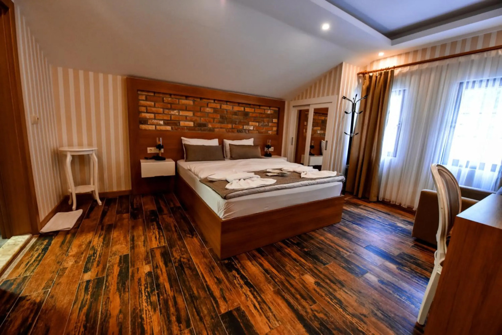 Serah Residence